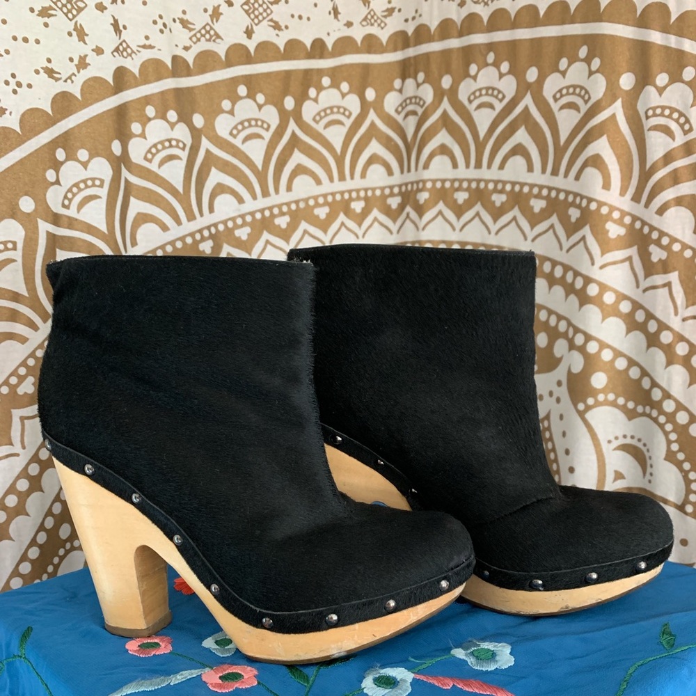Belle by Sigerson Morrison Fur Clog Boot